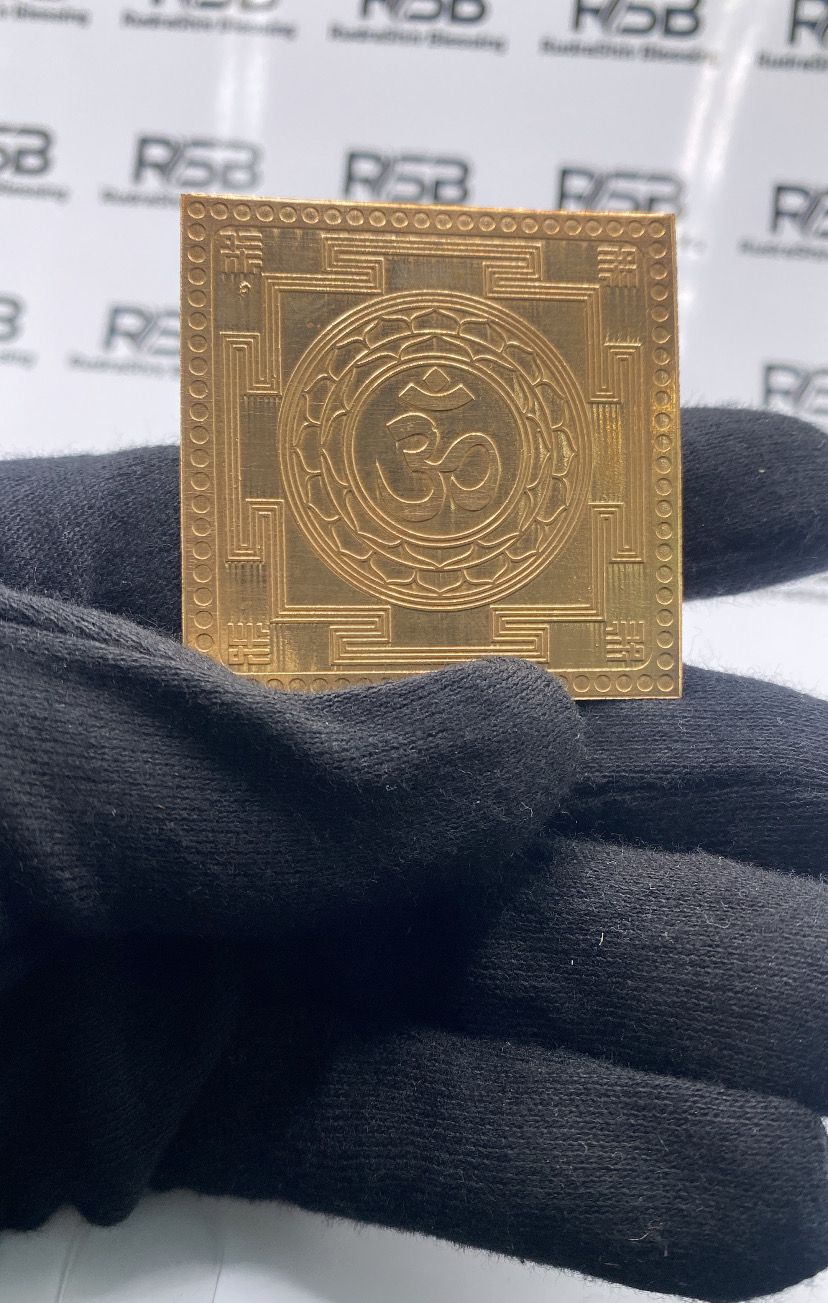 Om Maha Yantra 3 Inch